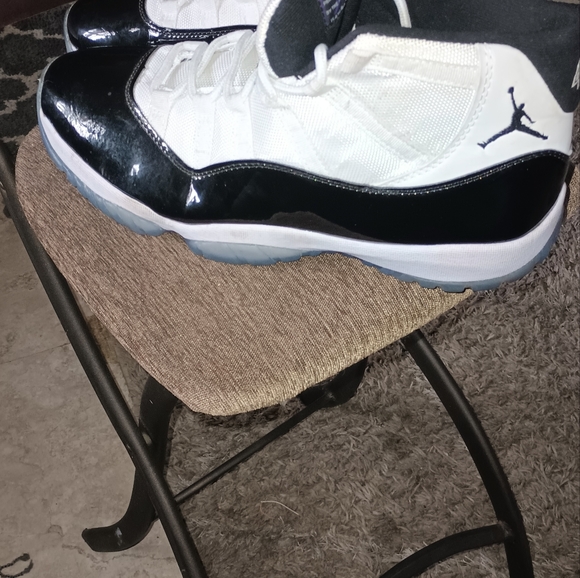 Jordans retro 11 concord - Picture 3 of 3